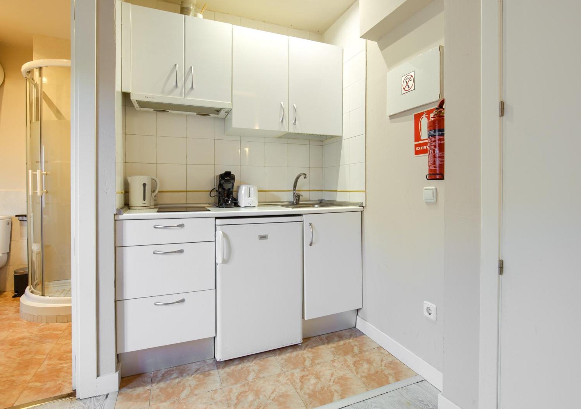 אלקאלה דה הנארס Apartamentos Ryc מראה חיצוני תמונה