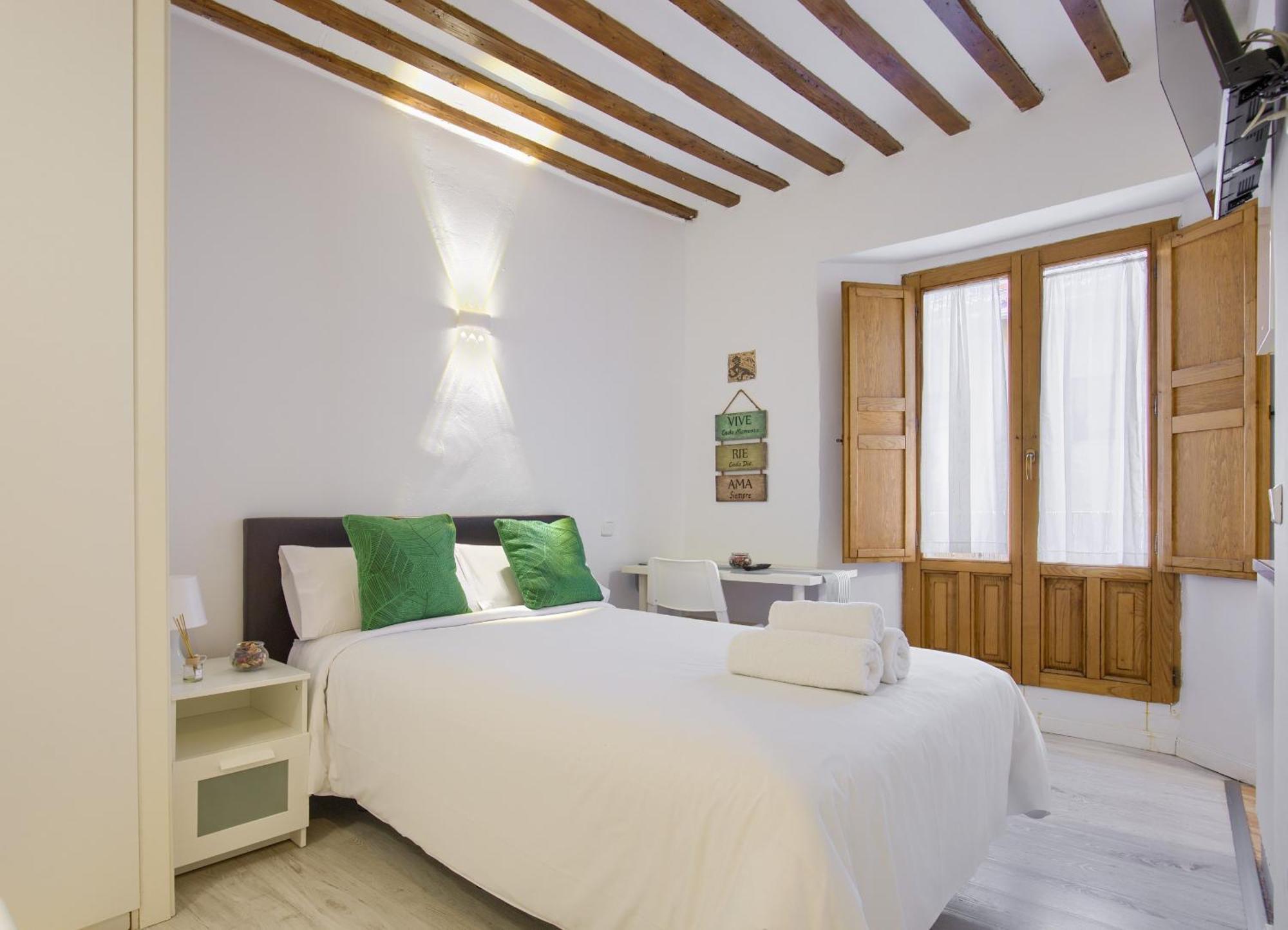 אלקאלה דה הנארס Apartamentos Ryc מראה חיצוני תמונה