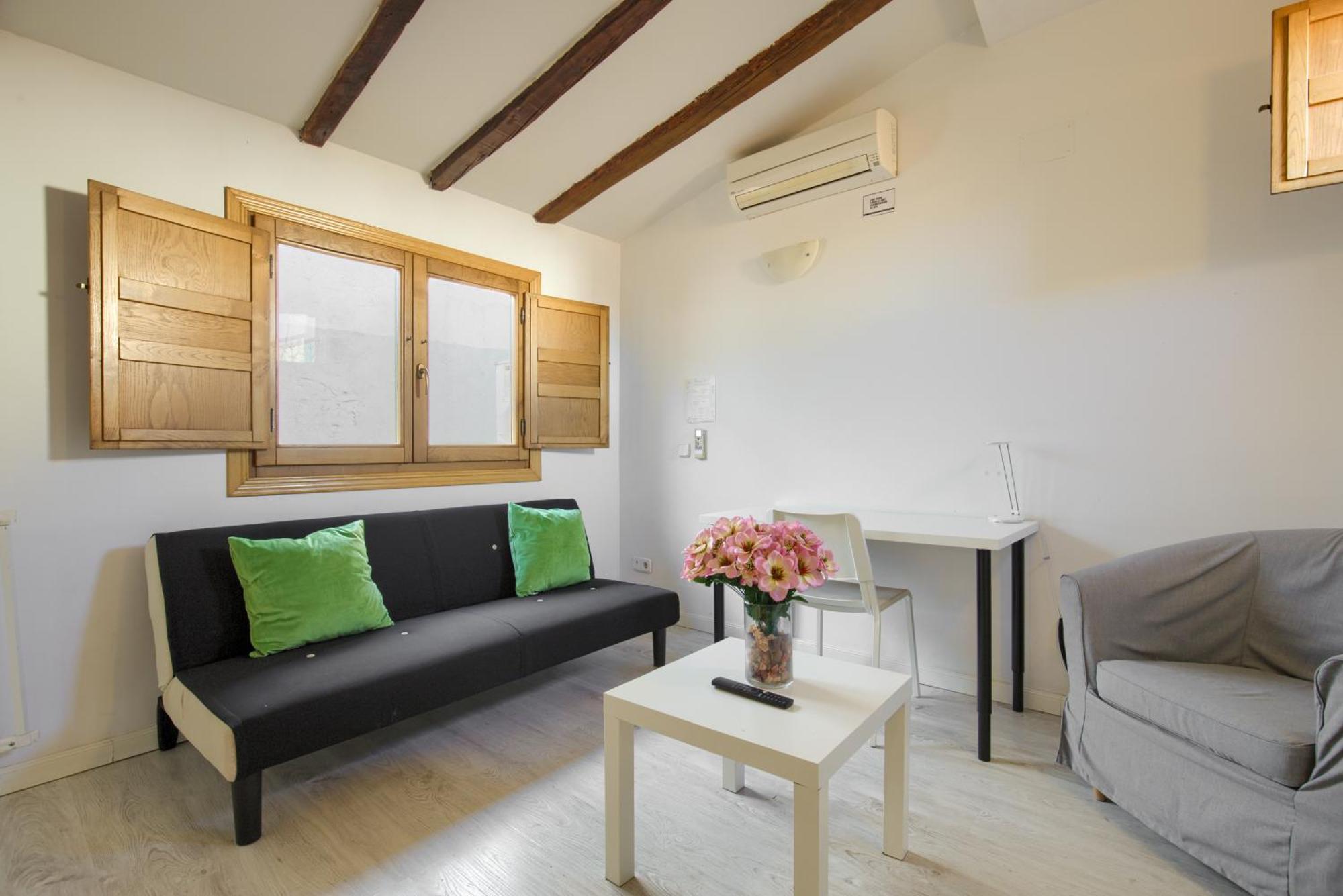 אלקאלה דה הנארס Apartamentos Ryc מראה חיצוני תמונה